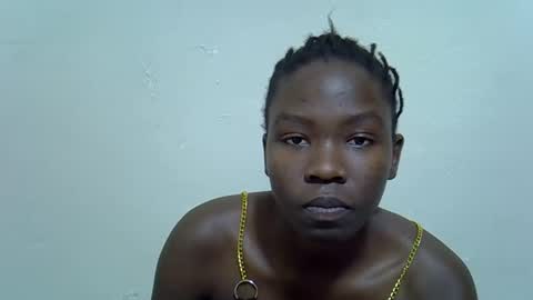 Snapshot of spicy_kittie chatting on May 25, 2026, 6:03 pm Kittle online show from May 25, 2026, 6:03 pm
