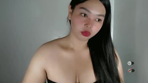 Snapshot of spicy_lexii chatting on May 5, 2026, 4:15 pm spicy_lexii online show from May 5, 2026, 4:15 pm