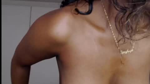 Im Angela  online show from April 5, 2026, 4:53 am