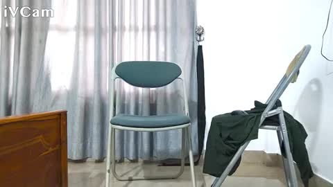 Snapshot of spicybuoy chatting on December 12, 2024, 3:43 am spicybuoy online show from December 12, 2024, 3:43 am