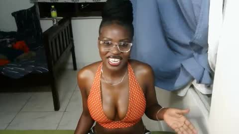 Snapshot of spicysashaa chatting on September 23, 2025, 11:08 pm spicysashaa online show from September 23, 2025, 11:08 pm