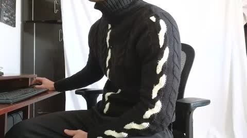 Marco. When Im offline you can view premium content in bio online show from November 27, 2025, 10:06 am