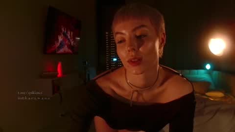 Elizabeth online show from November 27, 2025, 6:43 pm