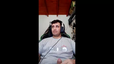 Snapshot of spiritbraker104062 chatting on April 8, 2026, 5:35 pm spiritbraker104062 online show from April 8, 2026, 5:35 pm