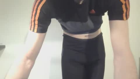 Snapshot of splafy chatting on March 6, 2026, 9:22 pm ellie online show from March 6, 2026, 9:22 pm