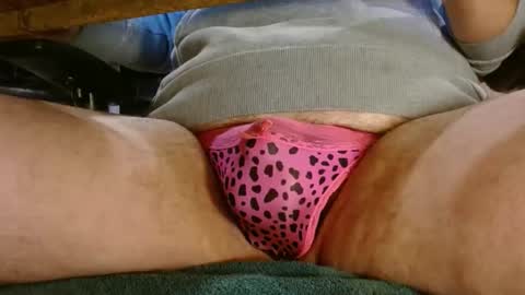 Snapshot of splash_w chatting on November 6, 2025, 3:57 pm Splash Man online show from November 6, 2025, 3:57 pm