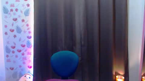 Kimmy online show from March 11, 2025, 12:50 pm