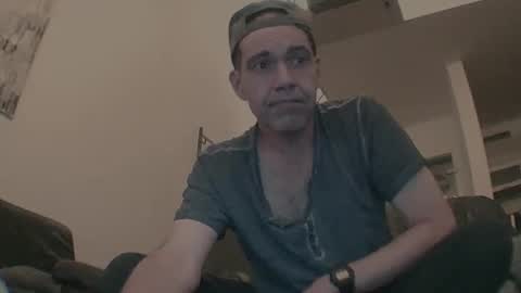 Snapshot of spliffray chatting on September 9, 2025, 11:04 pm spliffray online show from September 9, 2025, 11:04 pm