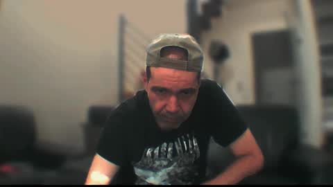 Snapshot of spliffray chatting on September 22, 2025, 9:22 am spliffray online show from September 22, 2025, 9:22 am