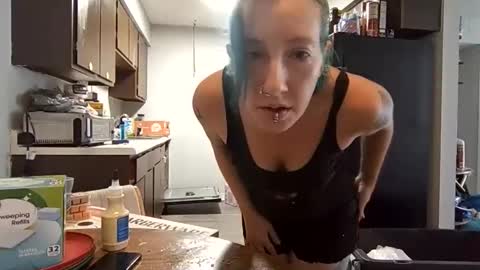 Kova online show from November 11, 2025, 3:45 pm