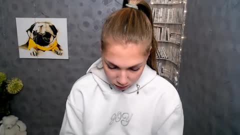 Karina online show from February 5, 2025, 7:50 am