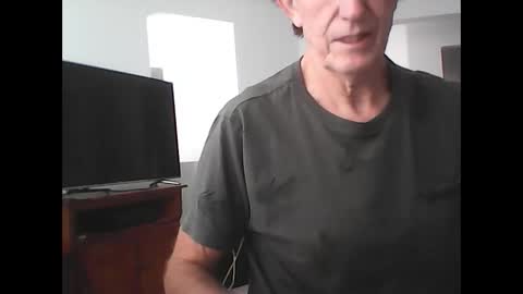 sportbill181 online show from April 15, 2026, 10:32 pm