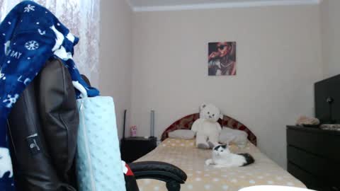 Tips are the best compliment to a woman online show from January 13, 2025, 7:11 am