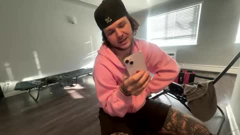 sportsfreak1619 online show from December 22, 2025, 10:18 pm