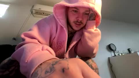 Snapshot of sportsfreak1619 chatting on February 11, 2026, 8:14 pm sportsfreak1619 online show from February 11, 2026, 8:14 pm