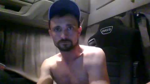 spyco82 online show from November 20, 2025, 7:13 pm