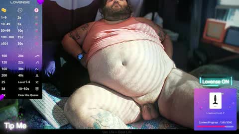 Snapshot of squeaks724 chatting on December 4, 2024, 3:43 pm Your Pal Squeaks online show from December 4, 2024, 3:43 pm