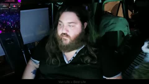 Snapshot of squeaks724 chatting on January 6, 2025, 12:59 am Your Pal Squeaks online show from January 6, 2025, 12:59 am