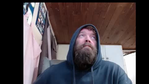 Snapshot of squegly chatting on December 25, 2024, 9:54 pm Bryan online show from December 25, 2024, 9:54 pm