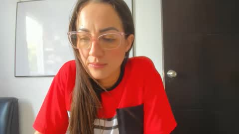 Tati online show from February 9, 2026, 4:11 pm