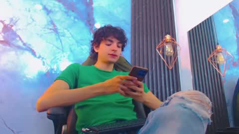 Snapshot of sr_bonnyethan chatting on June 15, 2026, 1:24 pm ethan online show from June 15, 2026, 1:24 pm