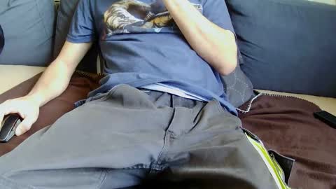 Srevinu online show from November 19, 2025, 8:47 am