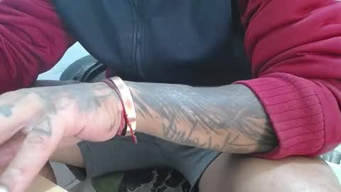 Snapshot of srfindomfeet_ chatting on March 10, 2026, 8:36 pm sr master cum its my old account online show from March 10, 2026, 8:36 pm