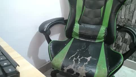 Snapshot of srfindomfeet_ chatting on March 14, 2026, 10:37 pm sr master cum its my old account online show from March 14, 2026, 10:37 pm