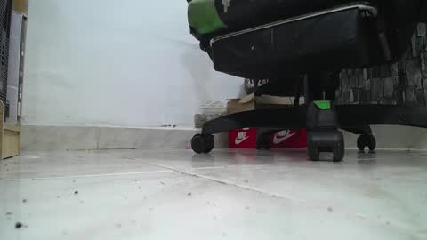 Snapshot of srfindomfeet_ chatting on April 11, 2026, 1:32 am sr master cum its my old account online show from April 11, 2026, 1:32 am