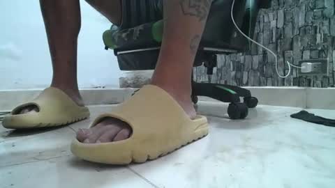 sr master cum its my old account online show from June 26, 2026, 7:07 pm