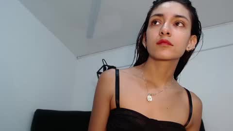 .          . online show from October 20, 2025, 12:27 pm