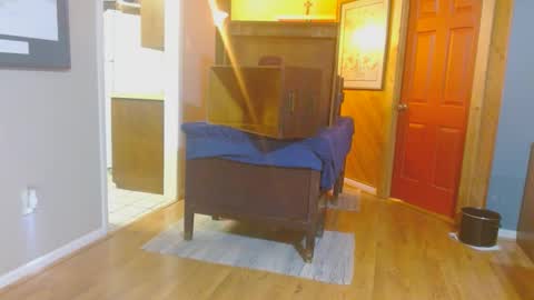 srtxshow online show from March 8, 2025, 3:06 am