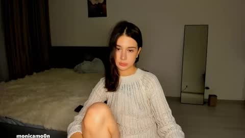 Hey guys i miss you so much  online show from December 5, 2024, 4:12 pm