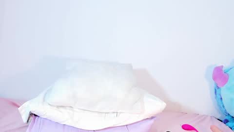 caroline massari online show from January 29, 2025, 1:05 am