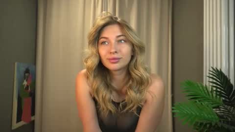 Snapshot of sssecretgirlfriend chatting on September 9, 2025, 9:14 pm Kate online show from September 9, 2025, 9:14 pm