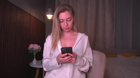 Snapshot of sssecretgirlfriend chatting on September 13, 2025, 7:13 pm Kate online show from September 13, 2025, 7:13 pm