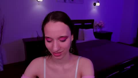 Snapshot of staceycutie chatting on May 30, 2026, 7:00 pm StaceyCutie online show from May 30, 2026, 7:00 pm