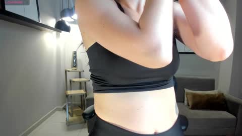 Snapshot of staceywood_ chatting on March 2, 2025, 10:35 am Stacy Woods online show from March 2, 2025, 10:35 am