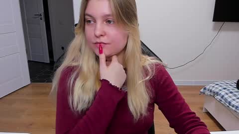 Snapshot of stacy_miraclee chatting on December 2, 2024, 7:16 pm Stacy  online show from December 2, 2024, 7:16 pm