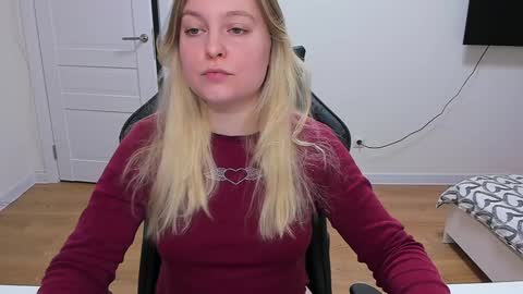 Snapshot of stacy_miraclee chatting on January 5, 2025, 3:34 pm Stacy  online show from January 5, 2025, 3:34 pm