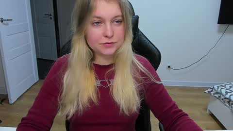 Snapshot of stacy_miraclee chatting on January 29, 2025, 7:32 pm Stacy  online show from January 29, 2025, 7:32 pm