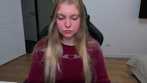Snapshot of stacy_miraclee chatting on September 30, 2025, 3:17 pm Stacy  online show from September 30, 2025, 3:17 pm