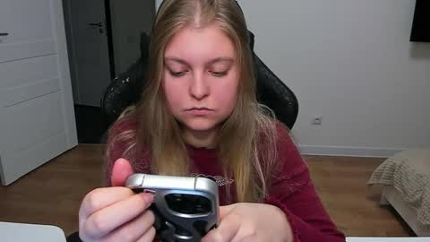 Snapshot of stacy_miraclee chatting on October 21, 2025, 2:51 pm Stacy  online show from October 21, 2025, 2:51 pm