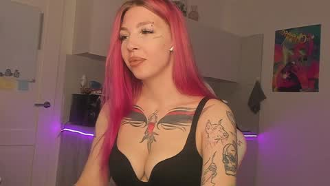 Snapshot of stacy_quinst chatting on December 2, 2024, 9:50 pm Stacy online show from December 2, 2024, 9:50 pm