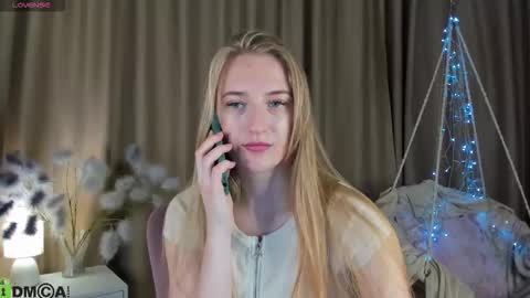 Stacy Mon Tue Wed Thu Fri Sun GMT GMT 3 1000am - 0400pm  online show from November 9, 2025, 9:18 am