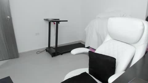 Snapshot of stacy_woods chatting on October 28, 2025, 2:04 am Zulma Yisset online show from October 28, 2025, 2:04 am