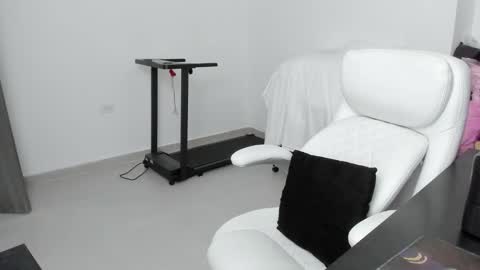 Snapshot of stacy_woods chatting on November 6, 2025, 2:23 am Zulma Yisset online show from November 6, 2025, 2:23 am