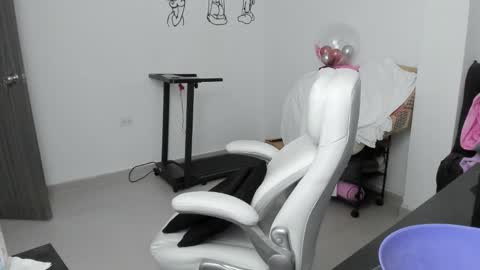 Snapshot of stacy_woods chatting on January 16, 2026, 2:26 am Zulma Yisset online show from January 16, 2026, 2:26 am