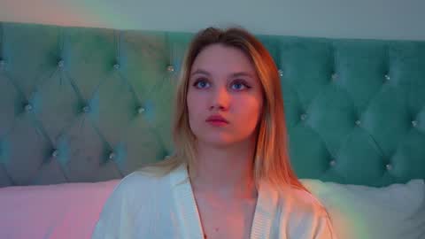 StacyEvances online show from March 22, 2026, 6:11 pm