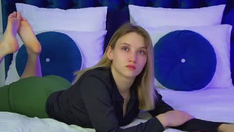 StacyEvances online show from May 26, 2026, 6:48 pm